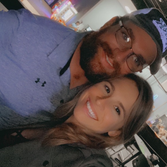 Meet your Posher, Amanda - Picture 1 of 1